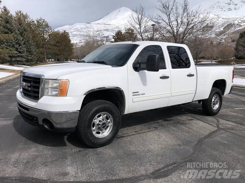 GMC 2500HD 皮卡.傳統半斗卡車/側卸板