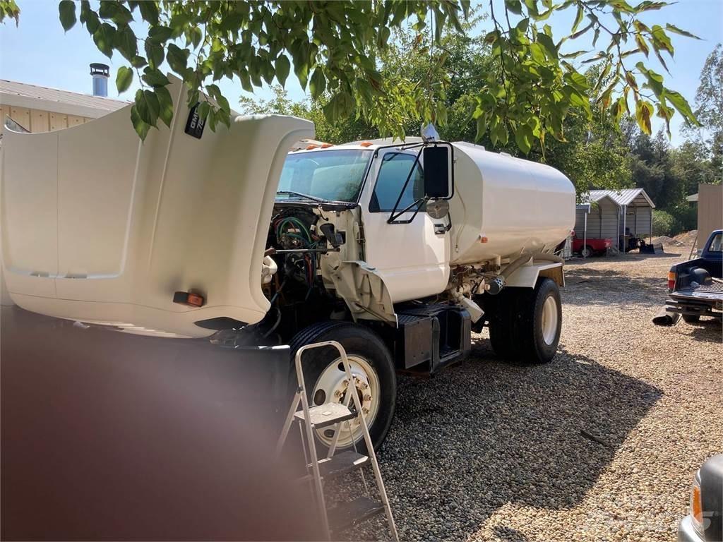 GMC 7500 運油車