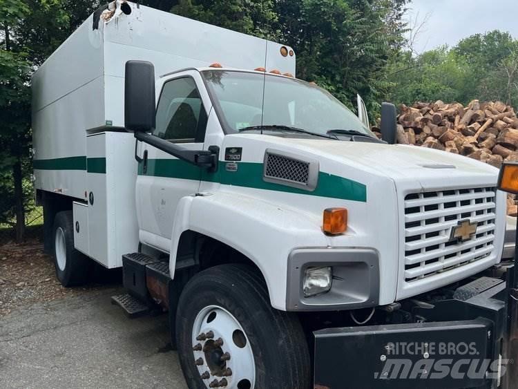 GMC C7500 碎木貨車