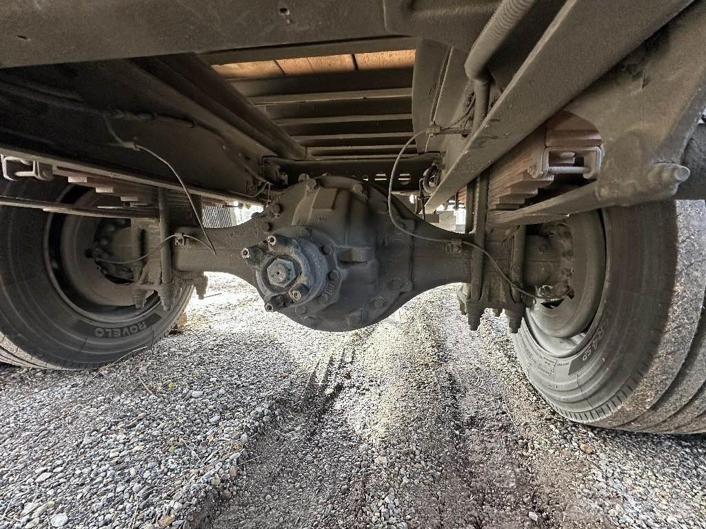 Hino 238 其他組件