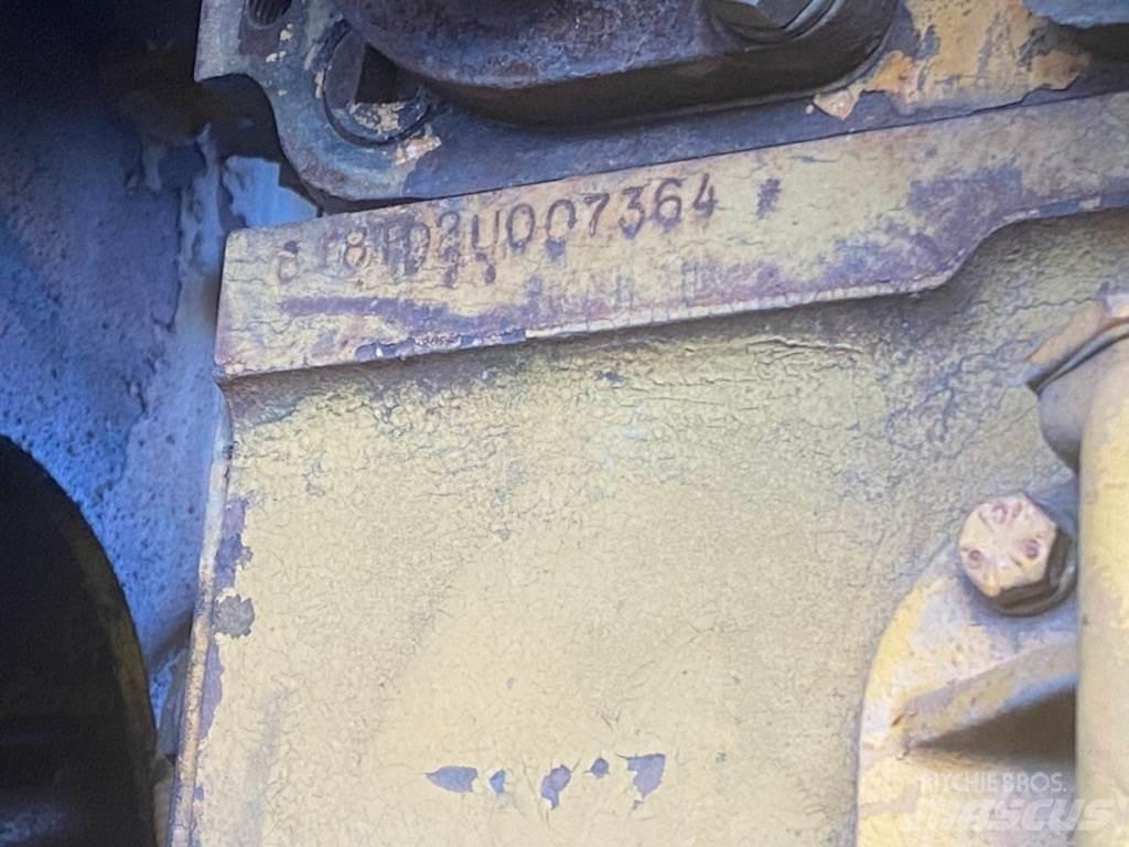 Hough H120 輪胎式裝載機