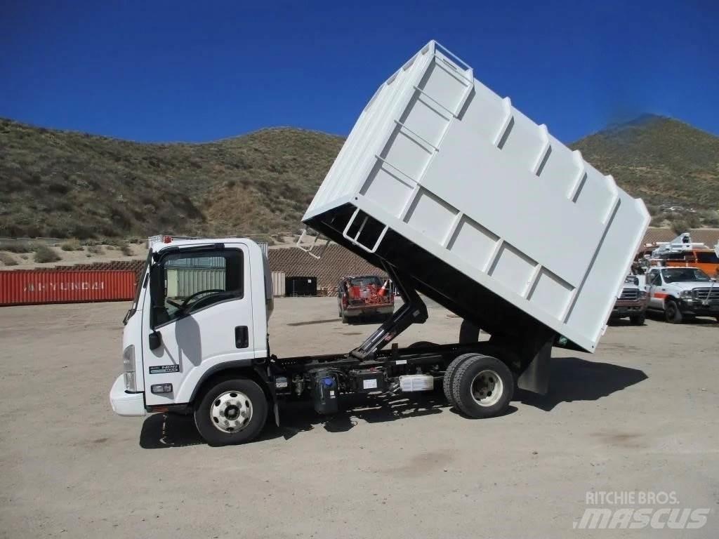 Isuzu NPR 碎木貨車