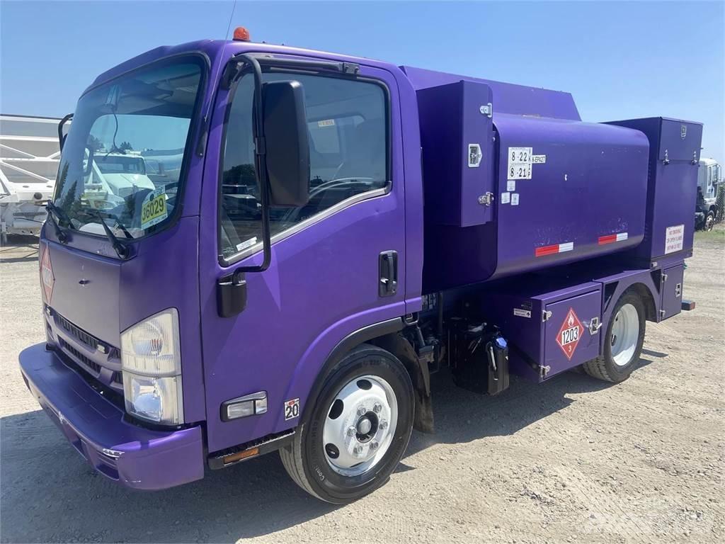 Isuzu NQR 運油車