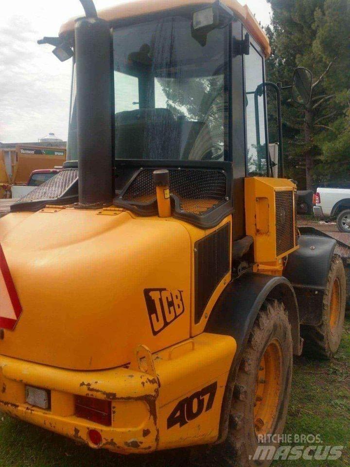 JCB 407 輪胎式裝載機