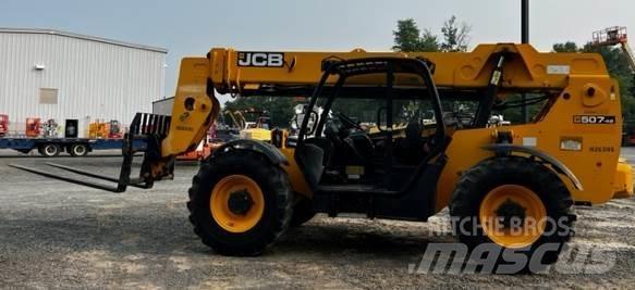 JCB 507-42 伸縮臂操作車