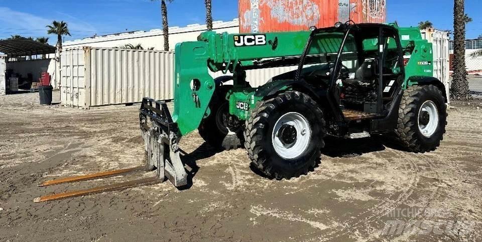 JCB 509-42 伸縮臂操作車