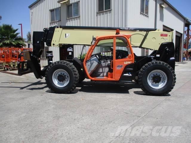 JLG 1055 伸縮臂操作車