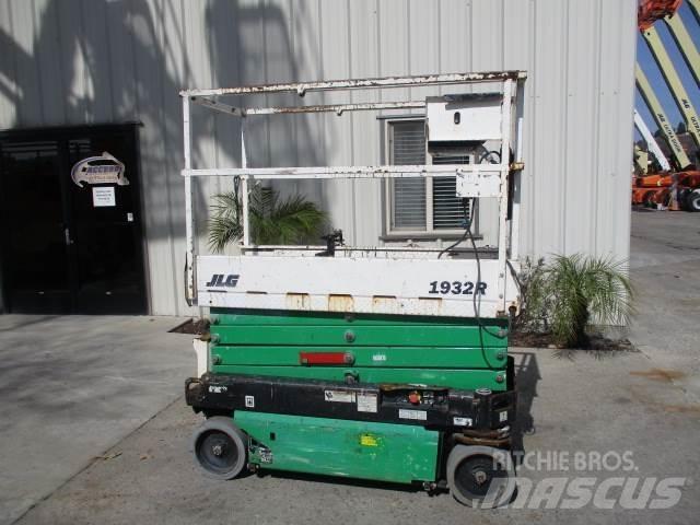 JLG 1932R 剪式升降機