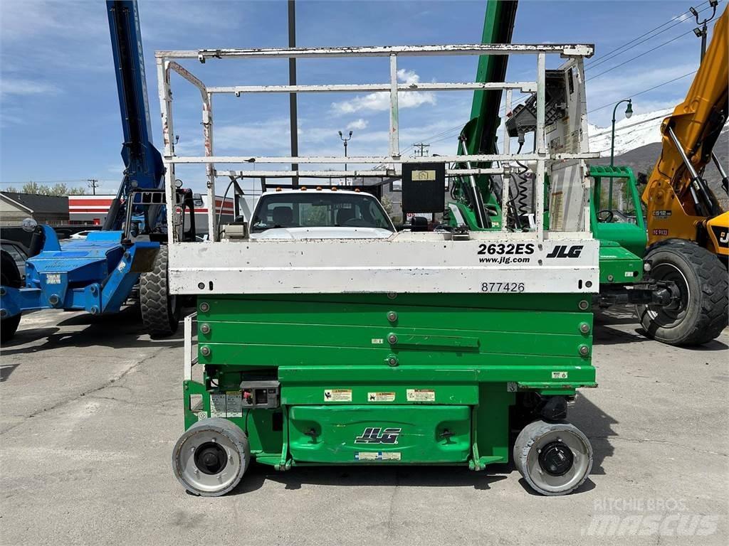 JLG 2632ES 剪式升降機