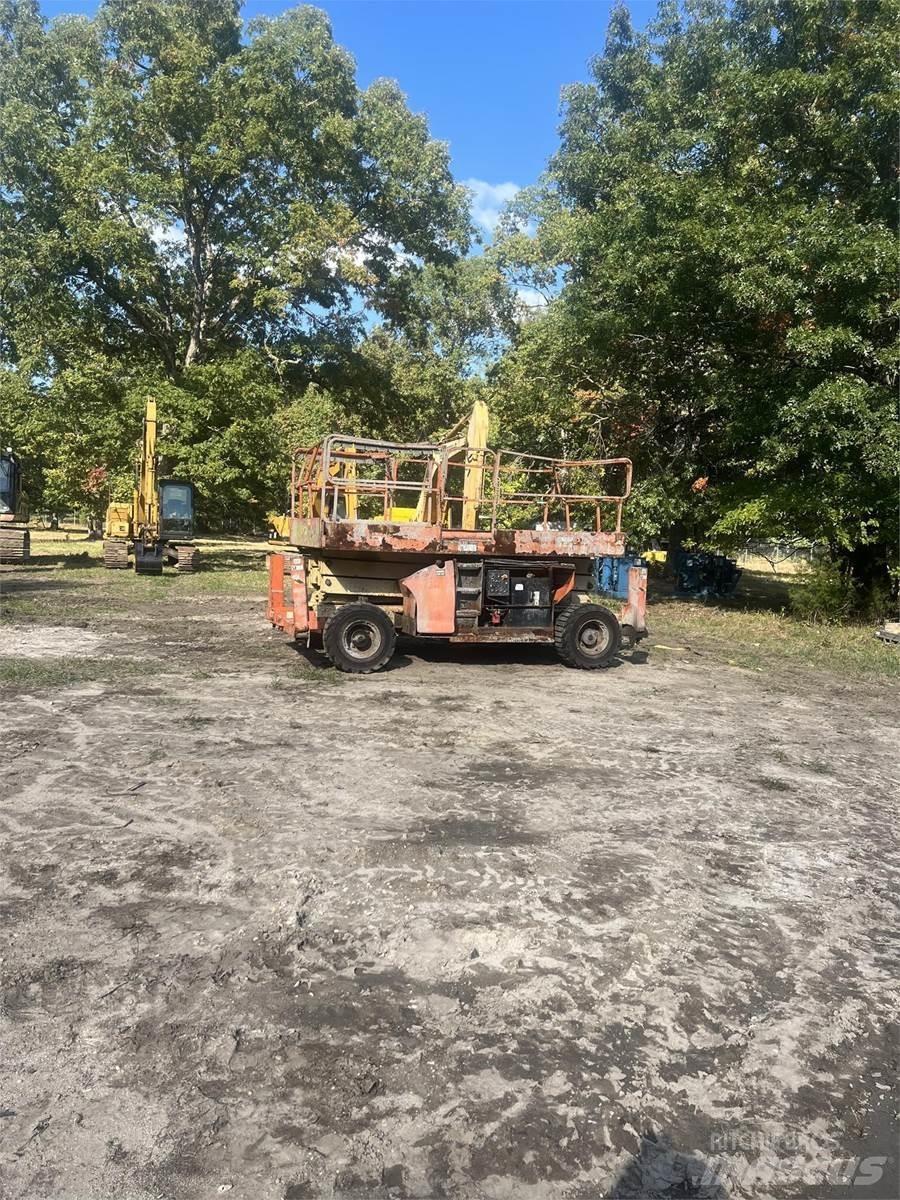 JLG 3394RT 剪式升降機