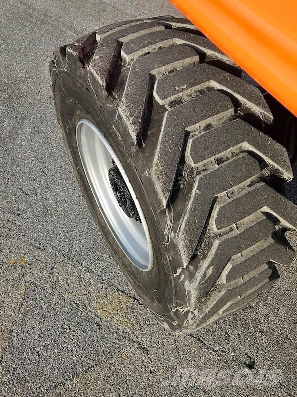JLG 400S 伸縮臂高空作業車