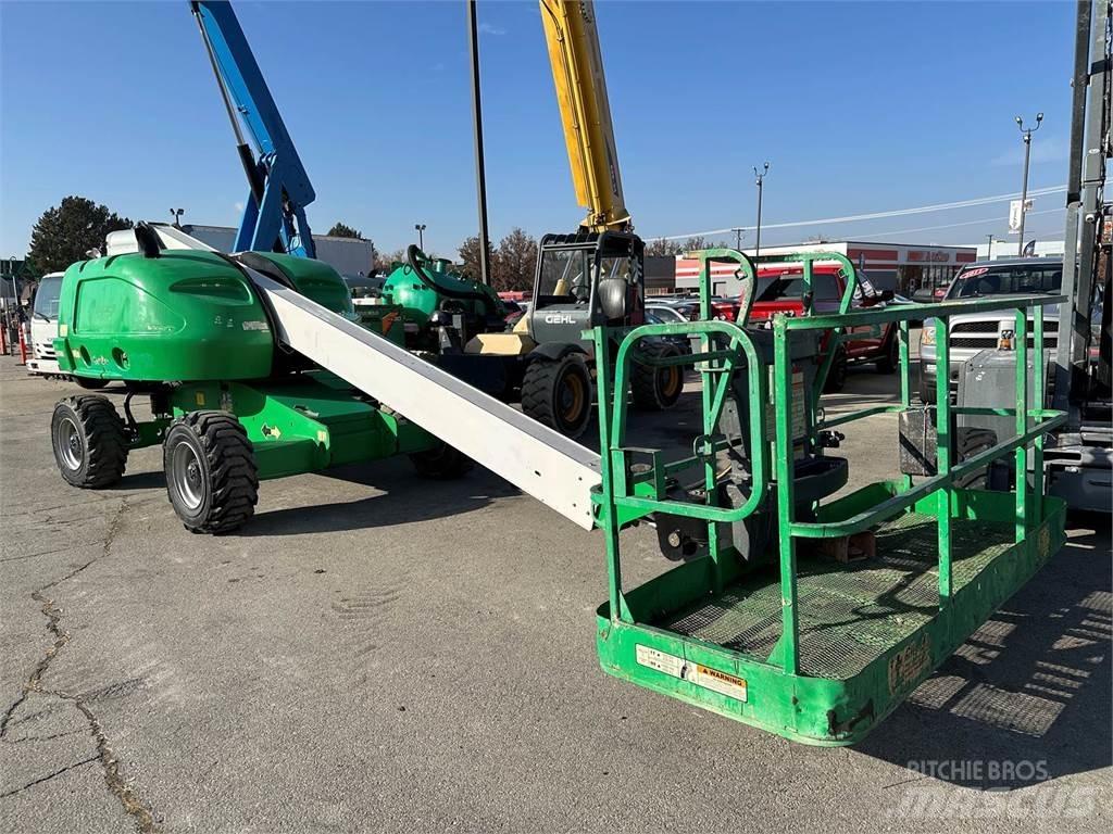 JLG 400S 伸縮臂高空作業車