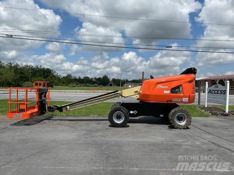 JLG 400S 伸縮臂高空作業車