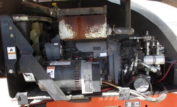 JLG 400S 伸縮臂高空作業車