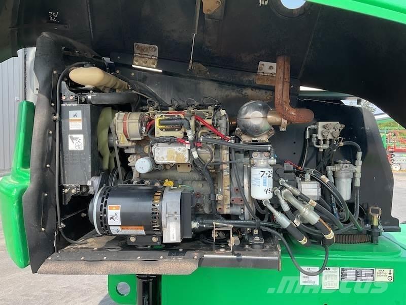 JLG 460SJ 伸縮臂高空作業車
