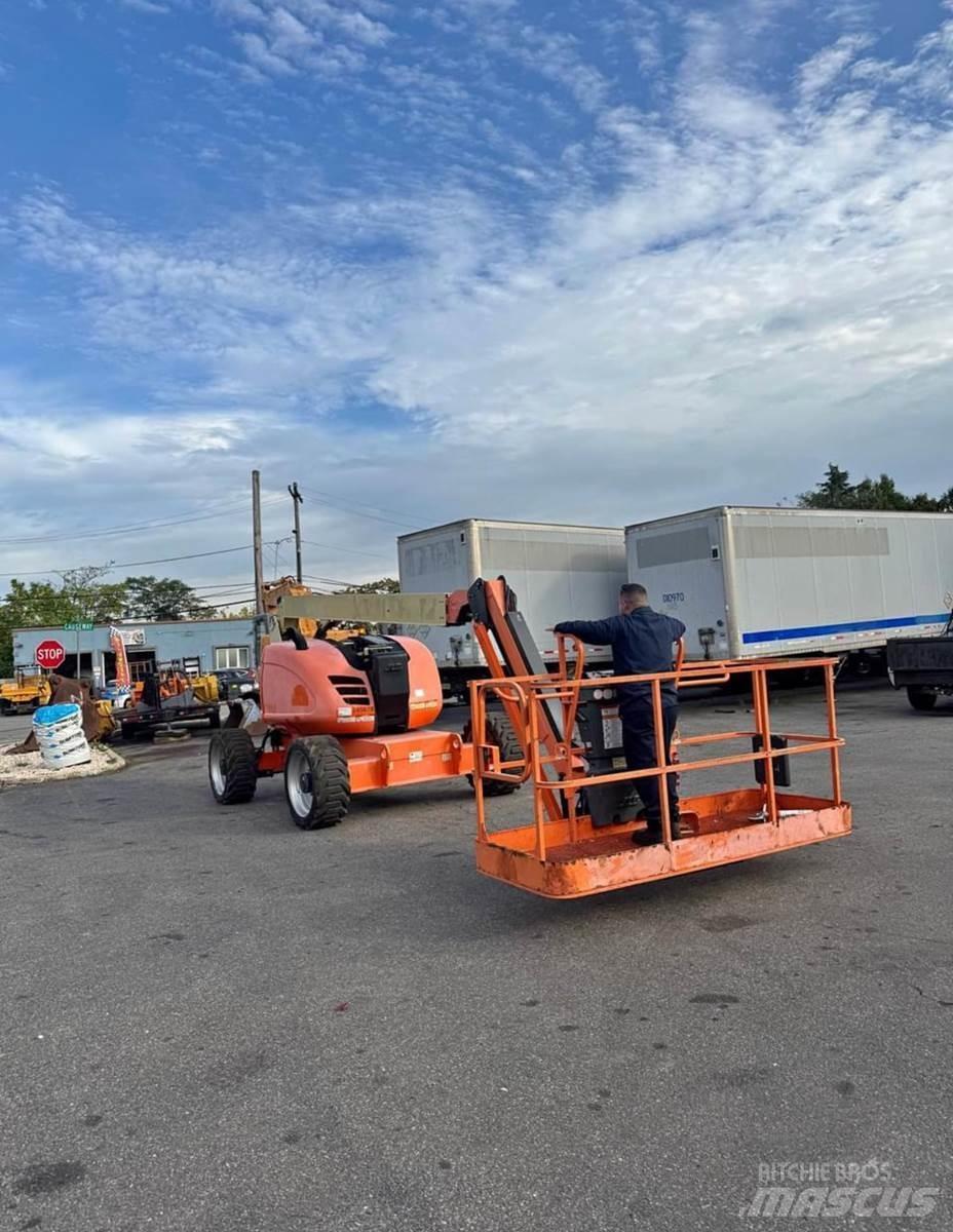 JLG 600AJ 其他升降機和作業平台