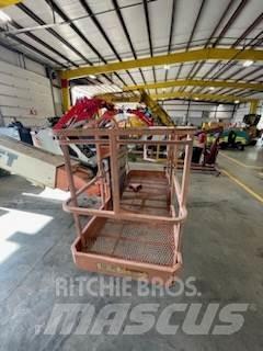 JLG 600S 伸縮臂高空作業車