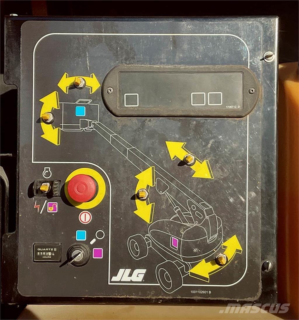 JLG 600S 伸縮臂高空作業車