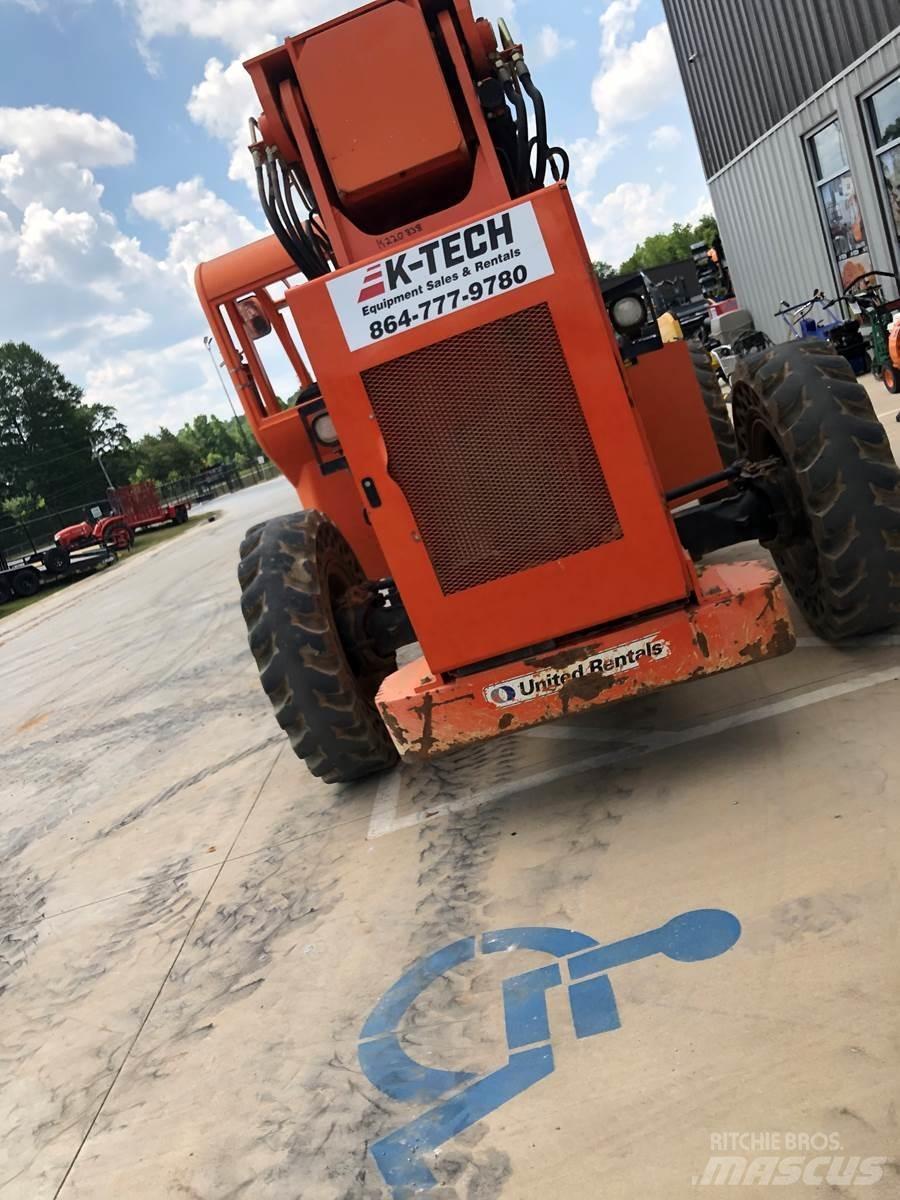 JLG 6042 伸縮臂操作車
