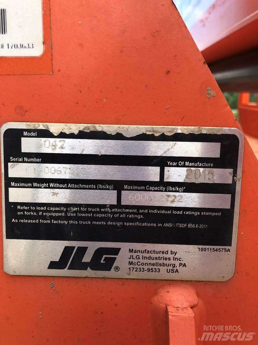 JLG 6042 伸縮臂操作車