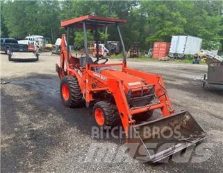 Kubota B21 曳引機