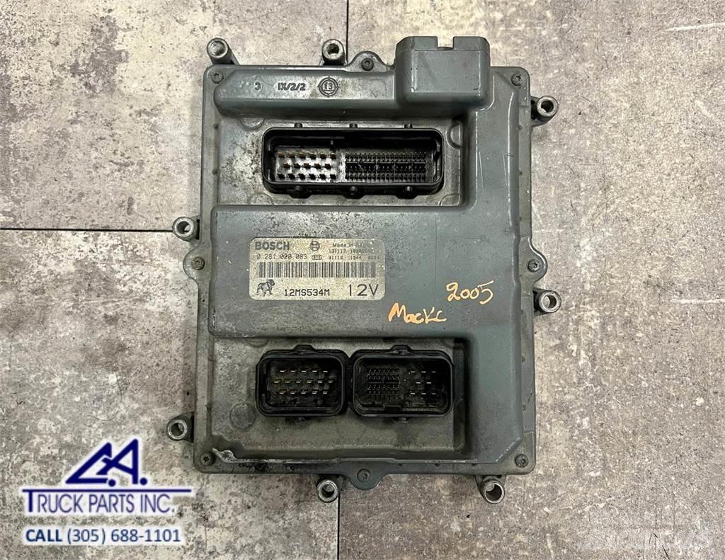 Mack  電子設備
