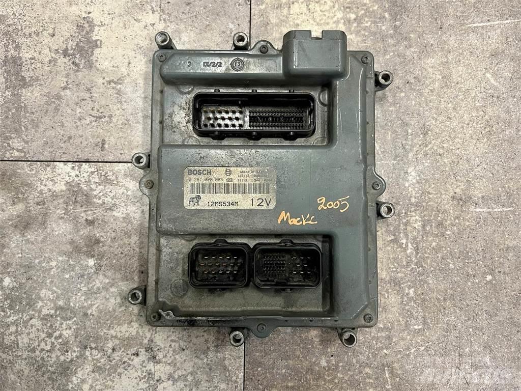 Mack  電子設備