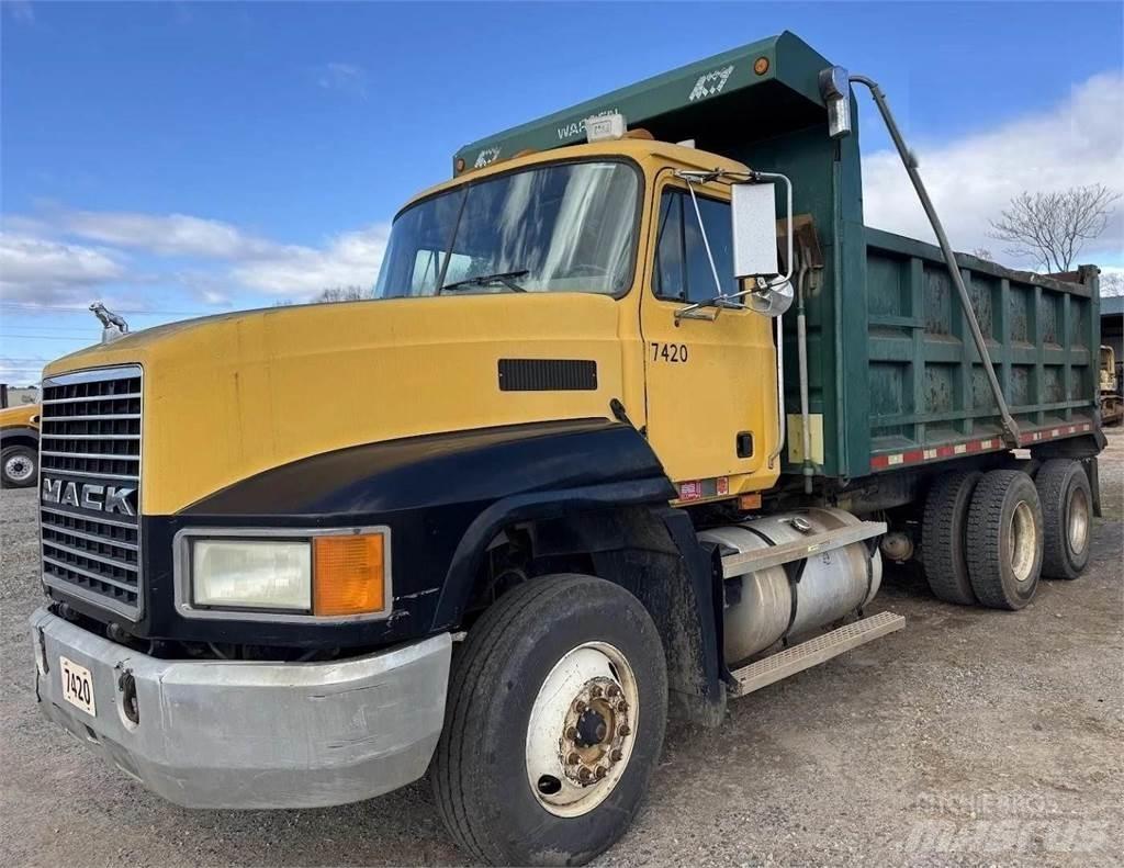 Mack CH613 傾卸式卡車