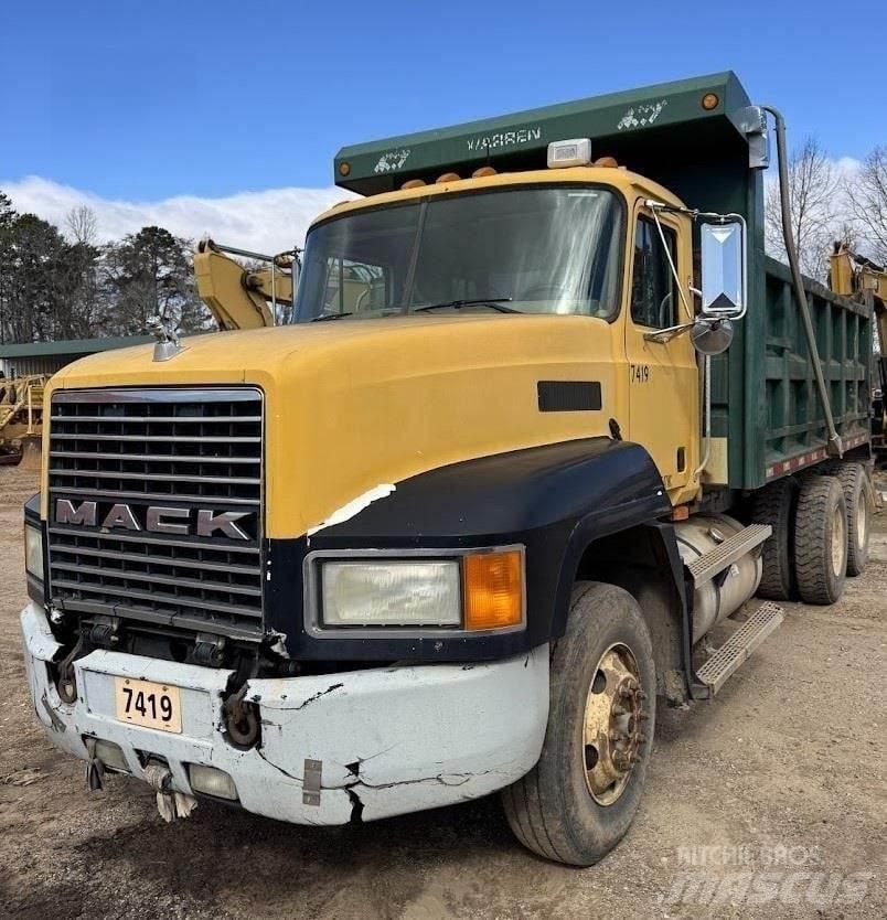 Mack CH613 傾卸式卡車