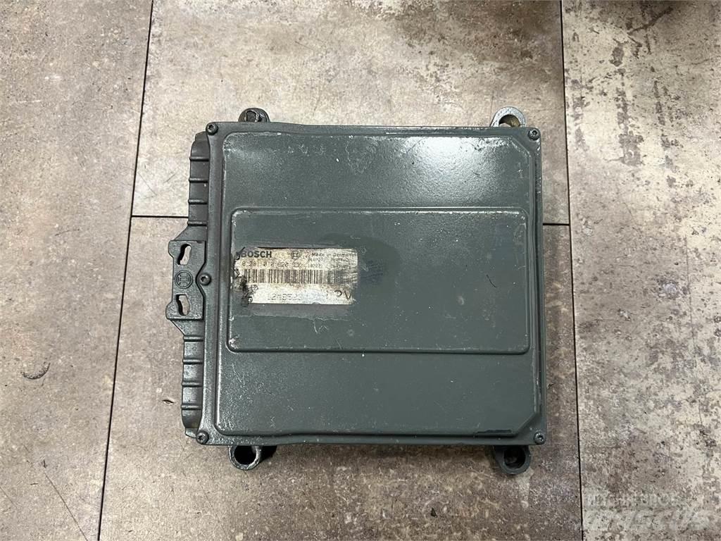Mack E7 電子設備