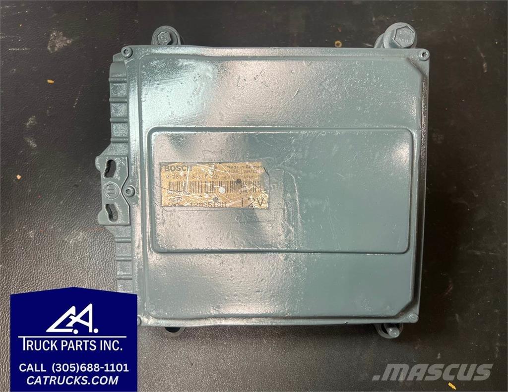 Mack E7 電子設備