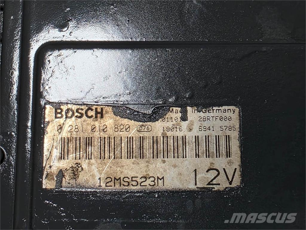 Mack E7 電子設備