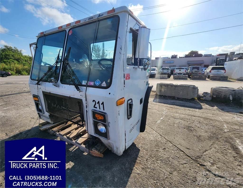 Mack LE613 其他組件