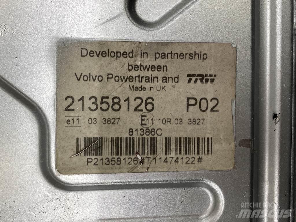Mack MP7 電子設備