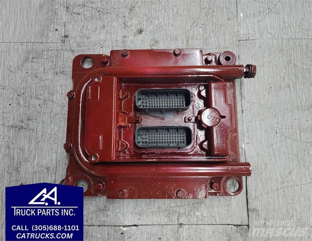 Mack MP7 電子設備