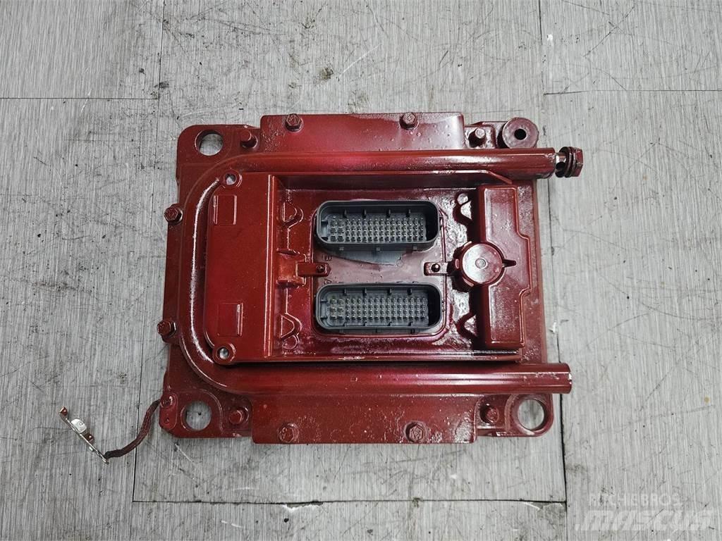 Mack MP7 電子設備