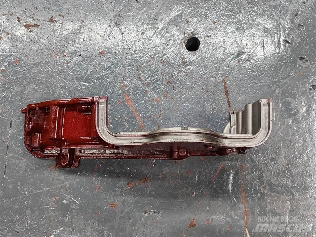 Mack MP7 電子設備