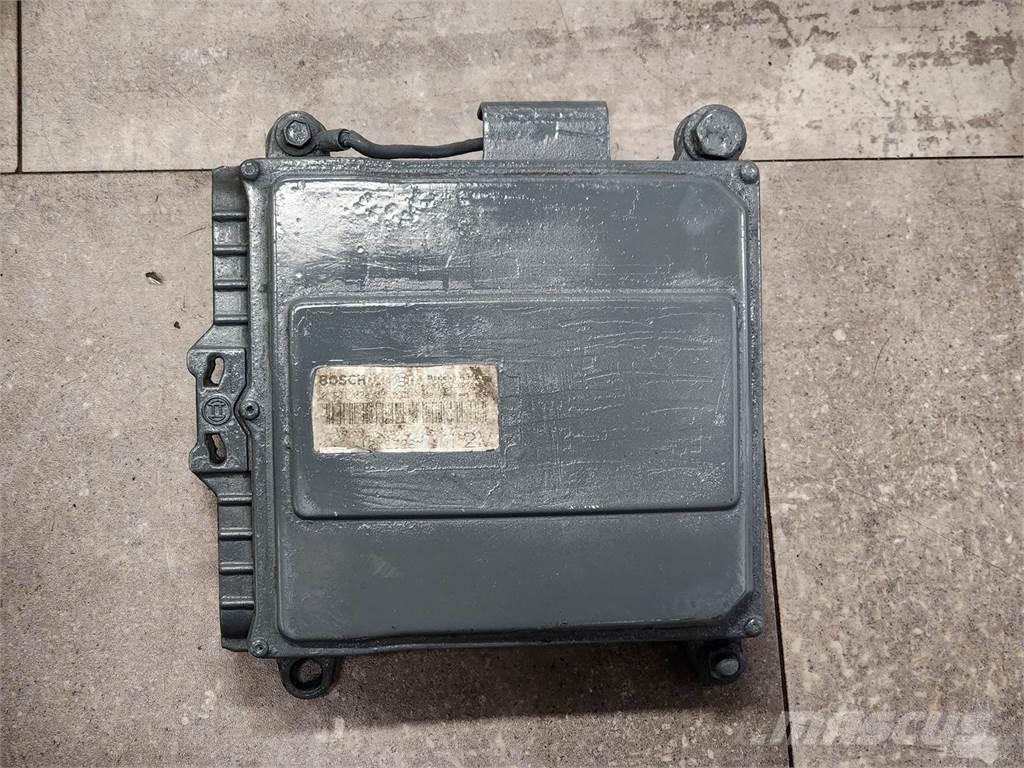 Mack N/A 電子設備