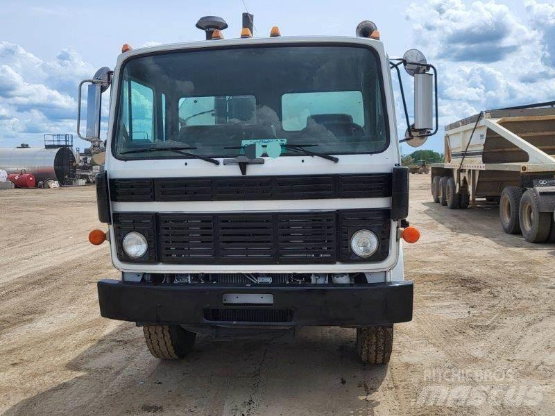 Mack Other 運油車