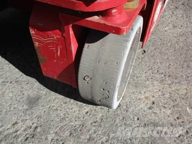 MEC 1330SE 剪式升降機