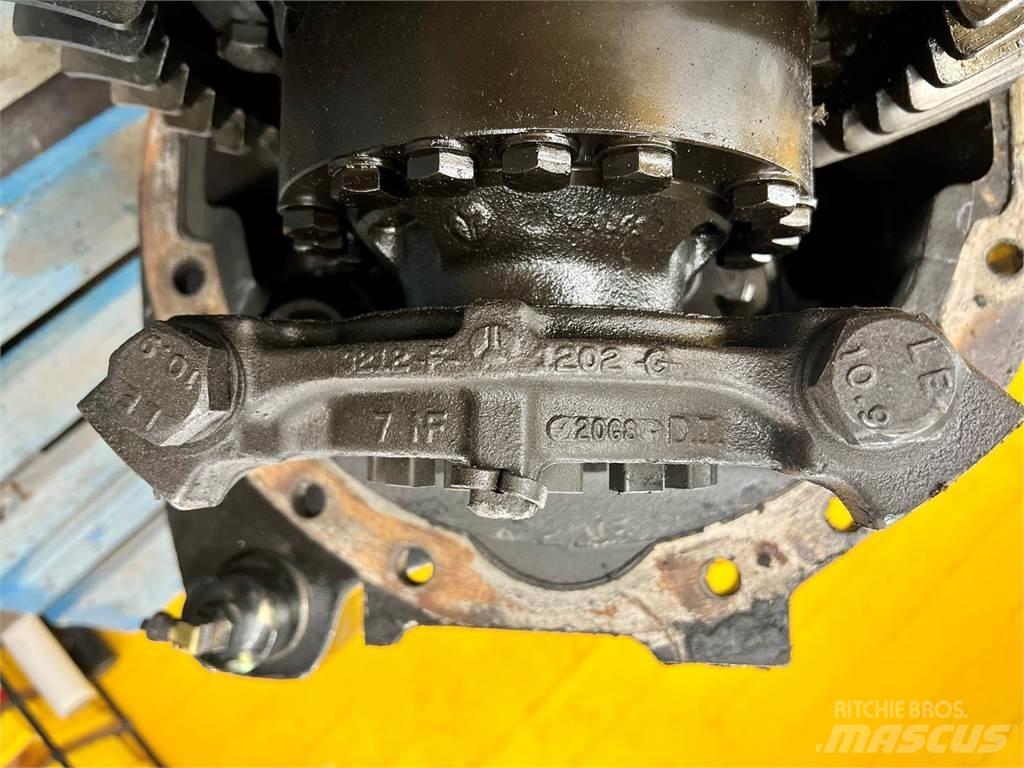 Meritor  軸