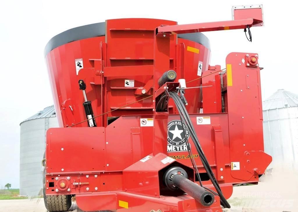 Meyer F355 混合餵料機