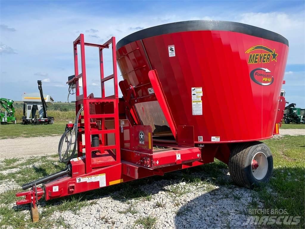 Meyer F510 混合餵料機