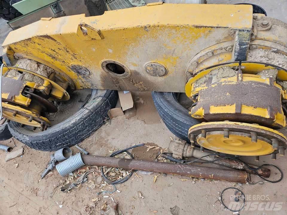 Moxy MT-30 鉸接式起吊車