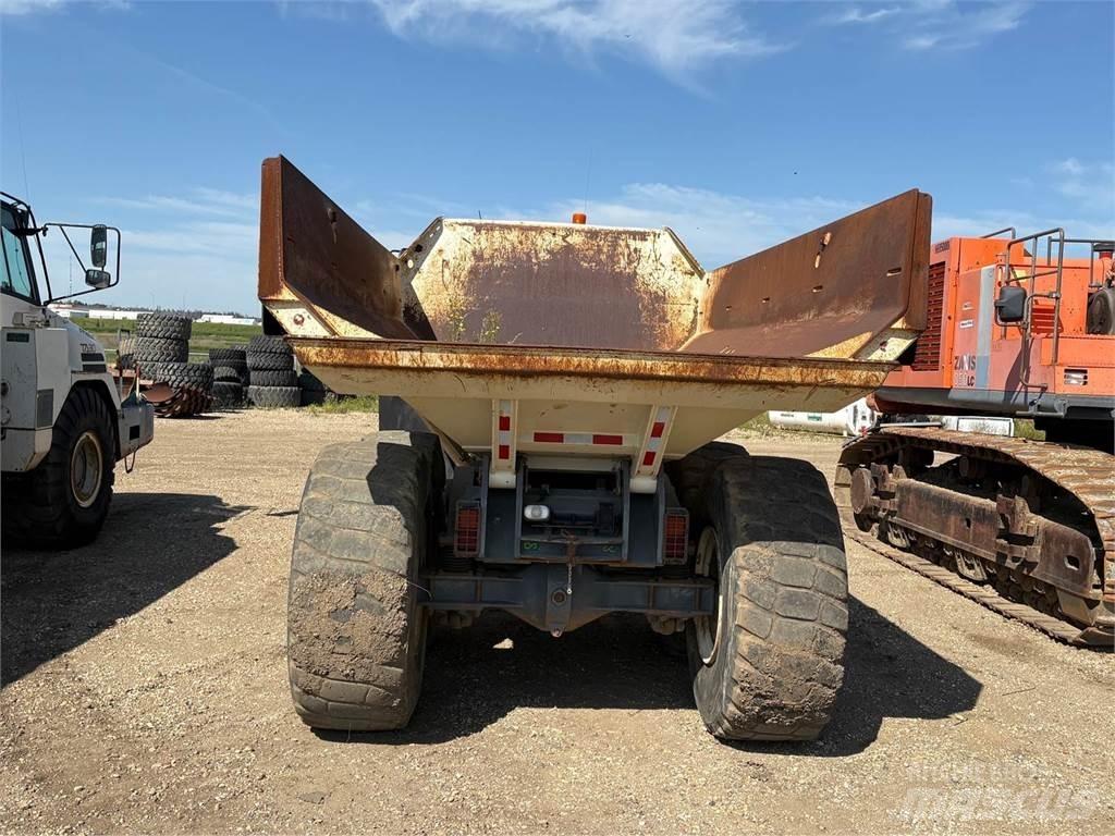 Terex TA30 鉸接式起吊車