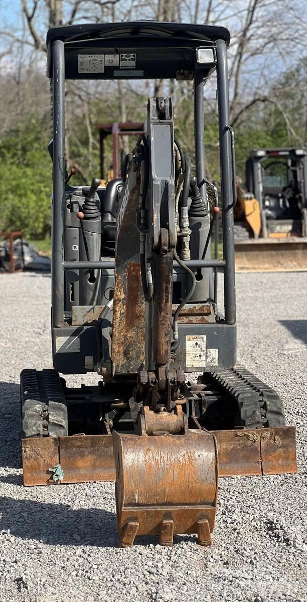 Terex TC16 小型挖土機/掘鑿機<7t(小型挖掘機)