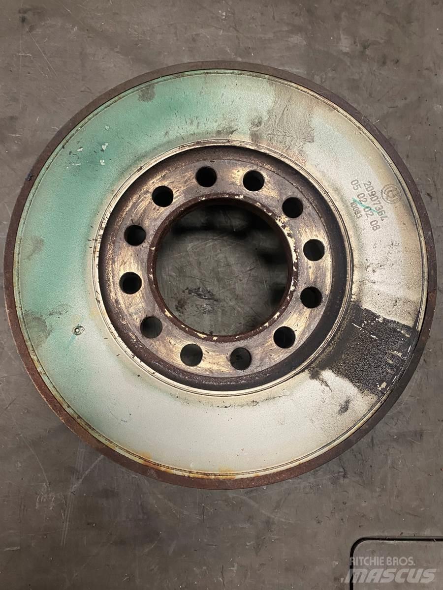 Volvo  引擎/發動機