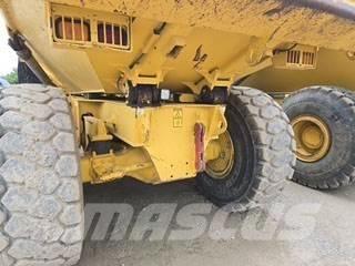 Volvo A25D 鉸接式起吊車