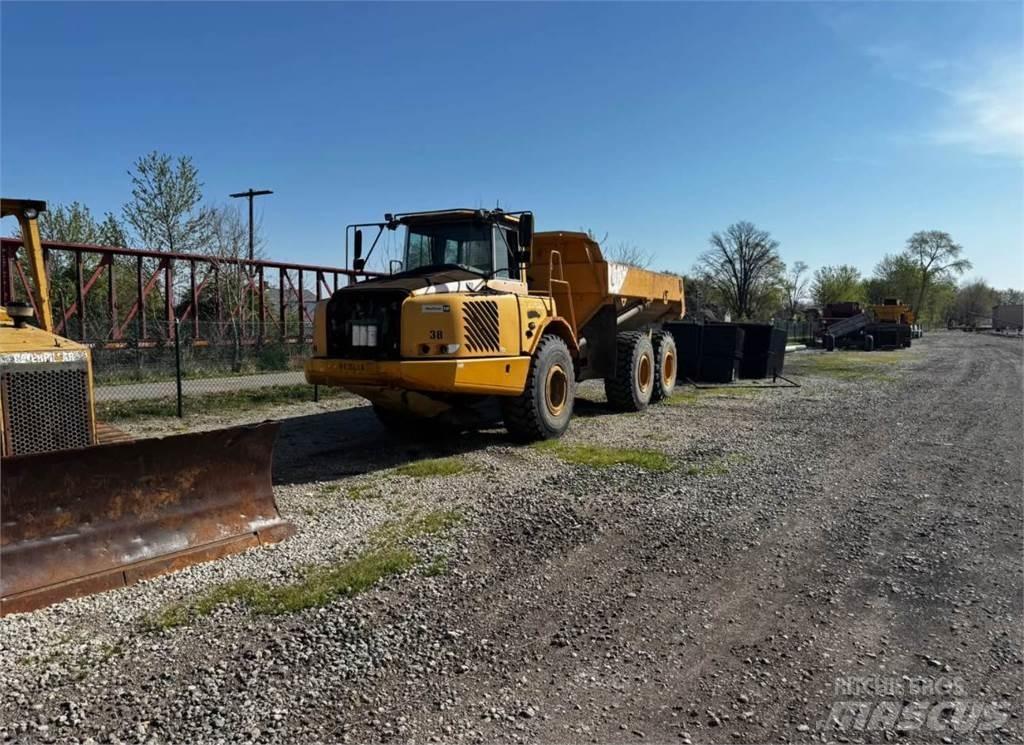 Volvo A25E 傾卸式卡車