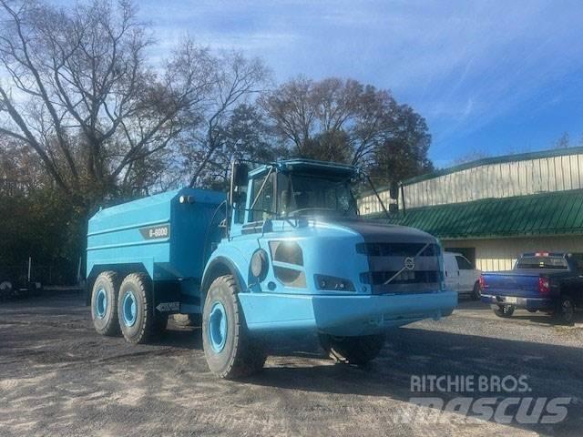 Volvo A30F 鉸接式起吊車